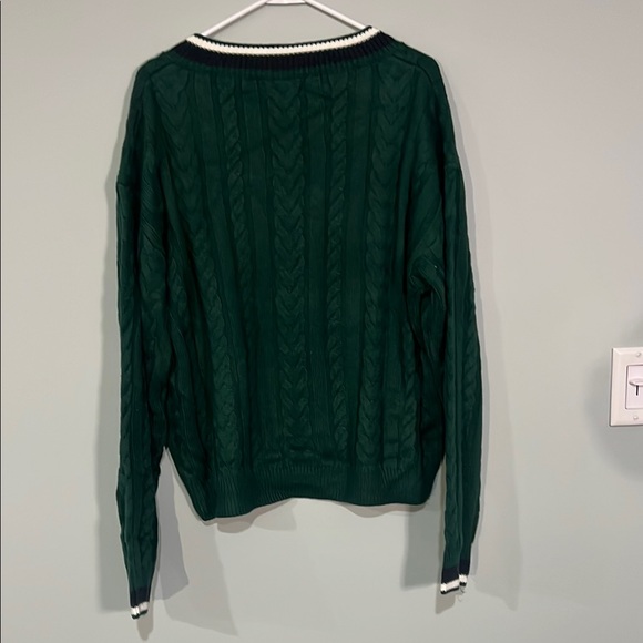 EDIKTED Green V-Neck Cable Knit Sweater - Picture 3 of 7